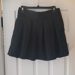 Banana Republic black skirt